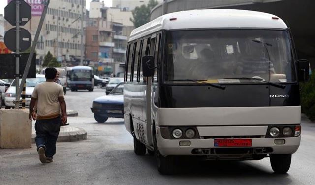 قطاع النقل البري يعلن الإضراب العام غدًا تضامنًا مع فلسطين