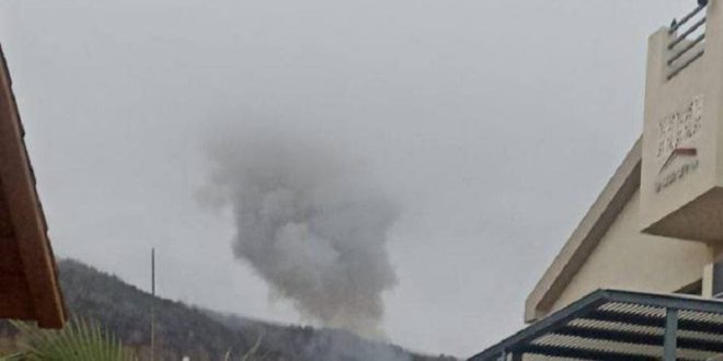 بالفيديو - لحظة سقوط صاروخ "بركان" على مستوطنة "شلومي"