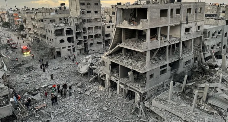 الاحتلال يرتكب مجزرة ضد عائلة أبو هولي في غزة