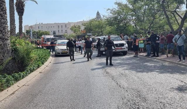 قتيلان واصابات خطيرة بعملية اطلاق نار شرق القدس المحتلة