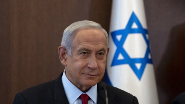 نتنياهو يطالب بإبعاد "أسرى الأحكام العالية" للخارج حال الاتفاق على صفقة
