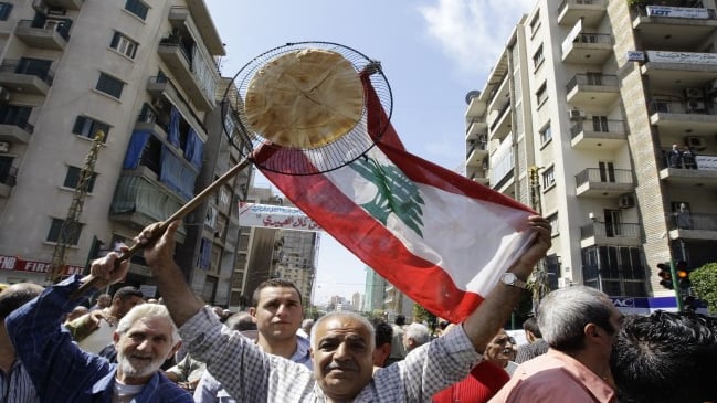 تزايد الفقر والجوع في لبنان وسط غياب الطبقة الوسطى