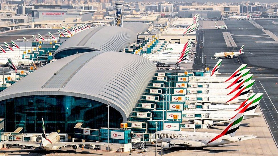بسبب الاحوال الجوية... مطار دبي الدولي يعلن تحويل مسار الرحلات الوافدة مساء الثلاثاء موقتا
