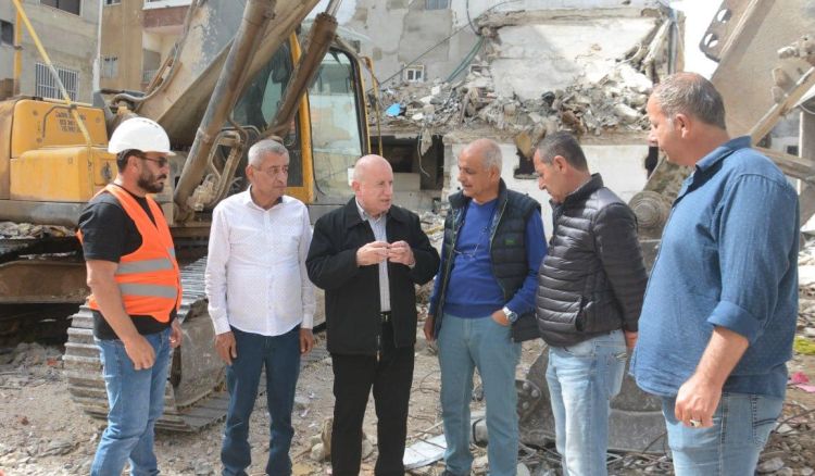 جولة لرئيس مجلس الجنوب في صور وقرى القضاء: تجاوزنا العقبات ونأمل تمويل الإعمار