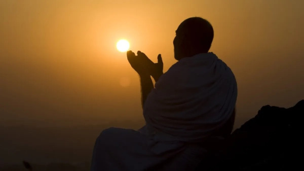 "الخلوة مع الله"!