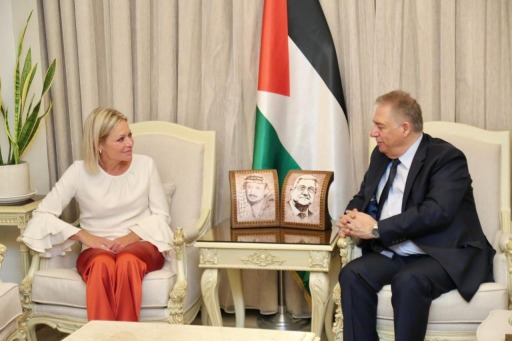 السفير دبور يستقبل المنسقة الخاصة للأمم المتحدة في لبنان