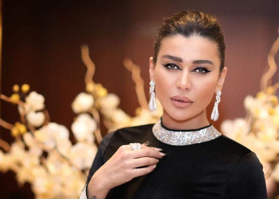 نادين الراسي تخضع للتحقيق بعد توجيهها رسالة لأفيخاي أدرعي.. إليكم التفاصيل!