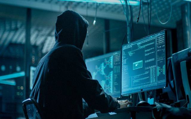 اكتشاف شرائج تجسس في احذية مفتشي الوكالة الدولية في ايران