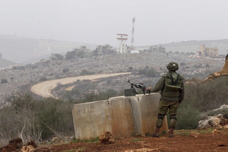 قوات الاحتلال تعزز مواقعها على الحدود اللبنانية