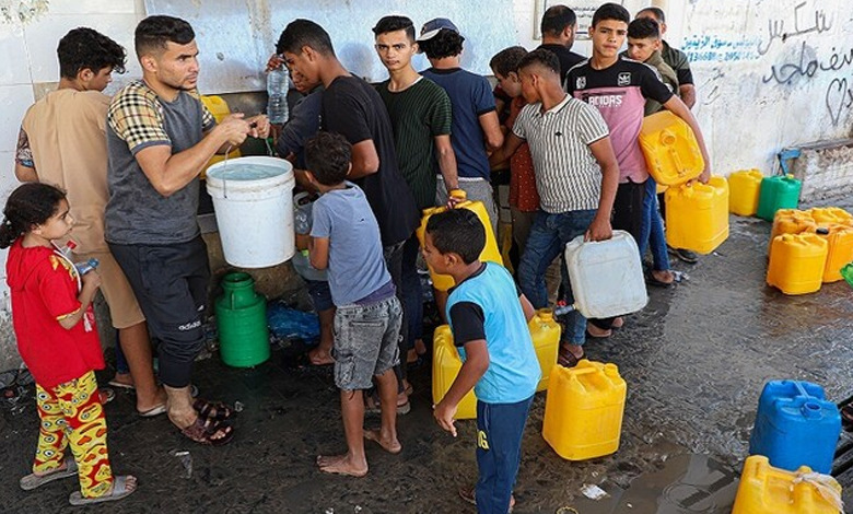 "مسألة حياة أو موت".. "اليونيسيف" تحذر من نقص كارثي بمياه الشرب في غزة