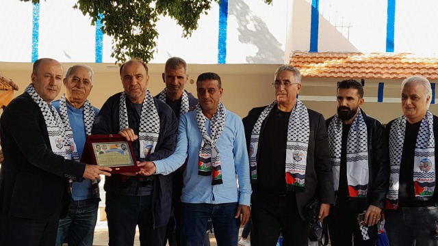 منتخب كرة الصالات الفلسطيني يفوز على ثانوية السفير في وقفة تضامنية مع فلسطين