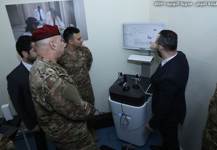 قائد الجيش يفتتح مركز التدريب على أجهزة المحاكاة الطبية ومختبر الكيمياء الحيوية والمناعيات في الطبابة العسكرية