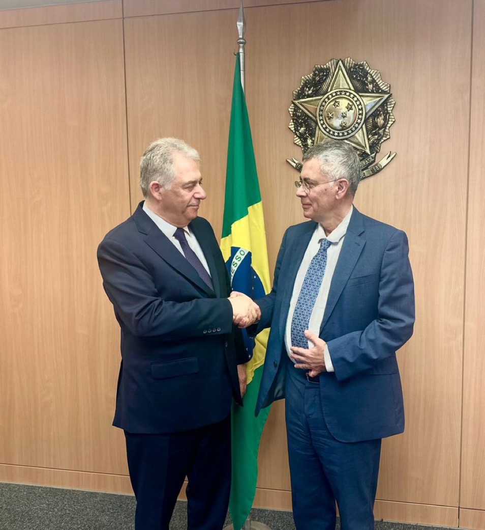 السفير دبور يستقبل سفير البرازيل في لبنان
