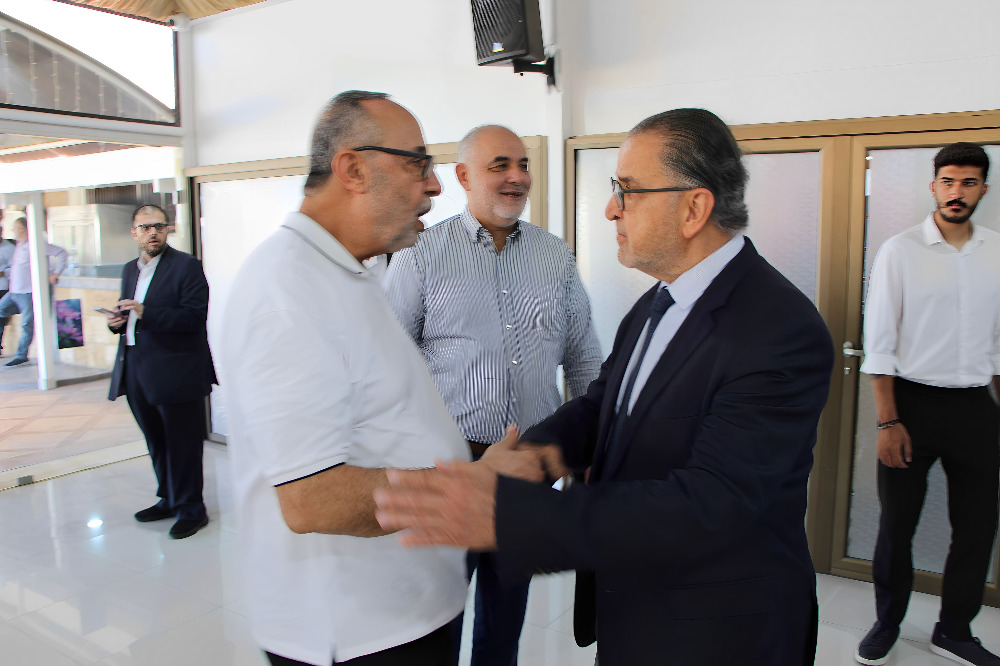 جمعية "جامع البحر" الخيرية تكرّم رؤساء المجالس البلدية لصيدا والجوار
