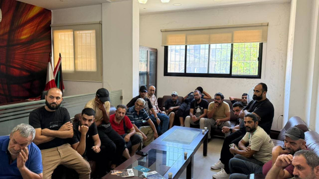 النائب سعد يتابع مع وزير الداخلية أوضاع سائقي "التوك توك" والموتوسيكلات