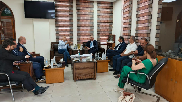 زيارة تفقدية للسفير الفرنسي إلى بلدية صور