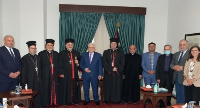 الرئيس عباس: ندافع عن المسجد الأقصى المبارك كما ندافع عن كنيسة القيامة