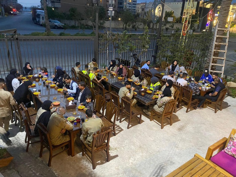 الجبهة الاجتماعية تُقيم مائدة إفطار تكريماً لجهود جهاز الدفاع المدني والمتطوعين في صيدا
