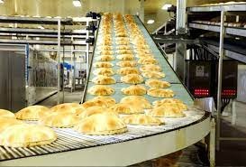 المخازن ونقاط التوزيع فرغت تماماً… آخر يوم لصناعة الخبز