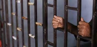 فرار 14 سجين  من "سجن الشرطة العسكرية"..