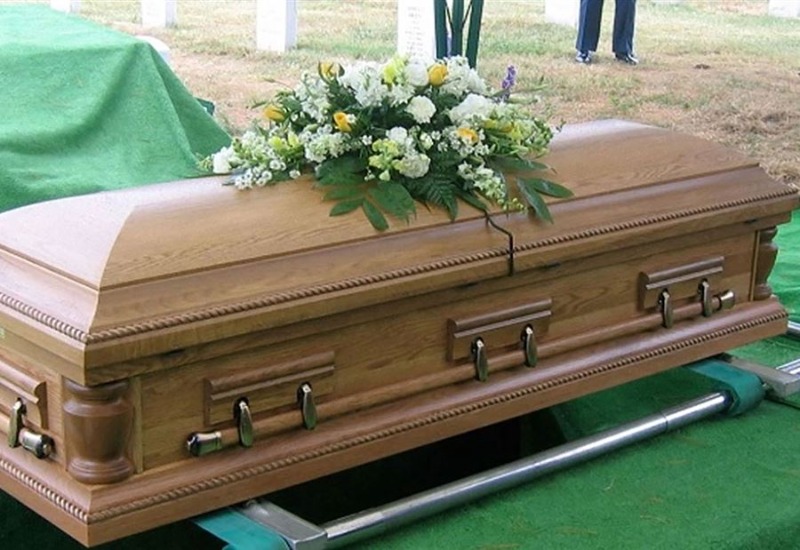 حادثة مرعبة... هذا ما حصل خلال دفن امرأة في البيرو