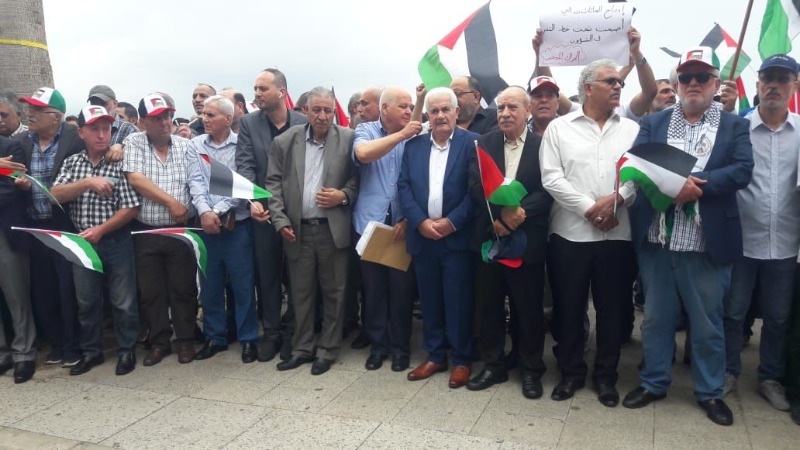 هيئة العمل الفلسطيني المشترك تنظم اعتصاماً جماهيرياً احتجاجاً على الأونروا