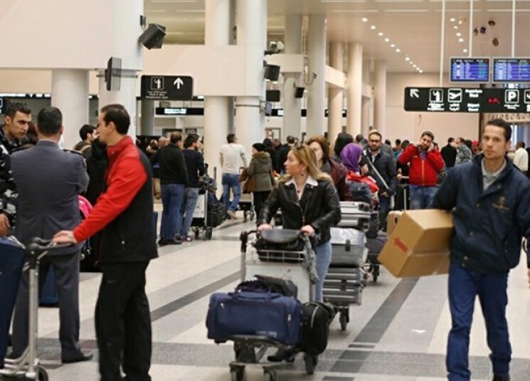مطار بيروت يشهد زيادة في حركة المسافرين خلال شهر آب الفائت