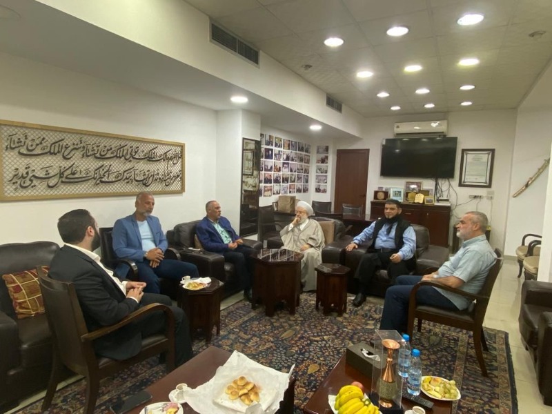 اجتماع فلسطيني لبناني في مكتب الشيخ حمود