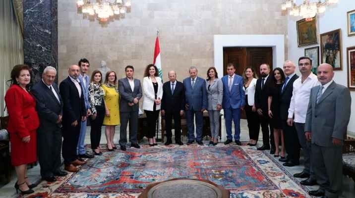 الرئيس عون: انجاز اتفاقية الترسيم سينتشل لبنان من الهاوية وسيتبعه ابتداء من الأسبوع المقبل بدء إعادة النازحين إلى بلدهم