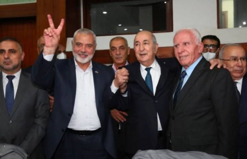 الفصائل الفلسطينية توقع "اعلان الجزائر"