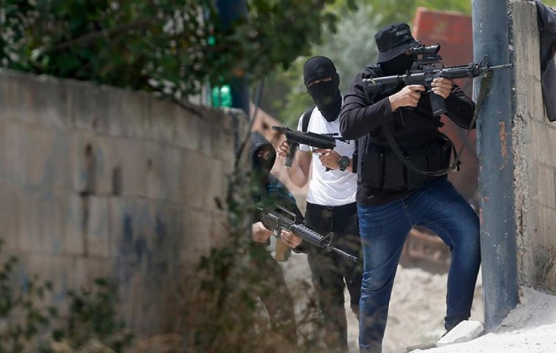 بالفيديو.. شهيدان خلال اقتحام قوات الاحتلال لمدينة جنين وسط اشتباكات عنيفة مع مقاومين
