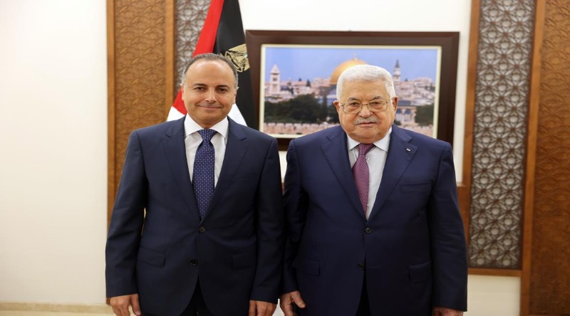 الرئيس يتقبل أوراق اعتماد السفير المصري لدى فلسطين