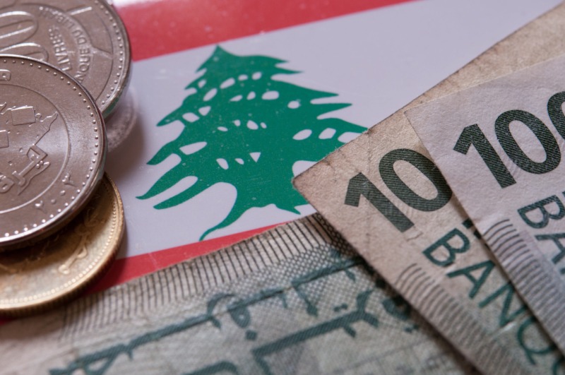 كيف أوجد لبنان حلولاً لأزماته المالية والمصرفية منذ الاستقلال ولماذا يعجز اليوم عن استعادة الثقة بقطاعه المصرفي ؟