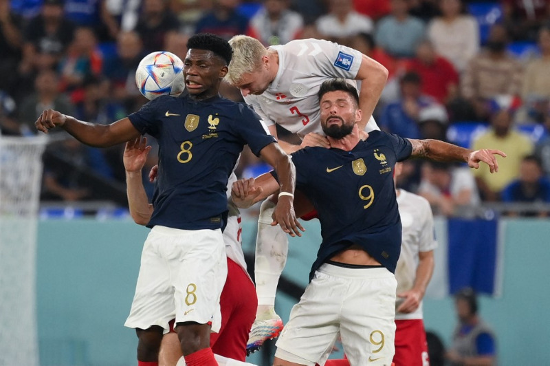 فرنسا إلى دور الـ16 لكأس العالم 2022 بفوزها على الدنمارك
