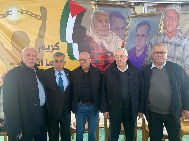 الاحتلال يلغي تصاريح ثلاثة من قيادات "فتح" بعد زيارتهم المحرر كريم يونس