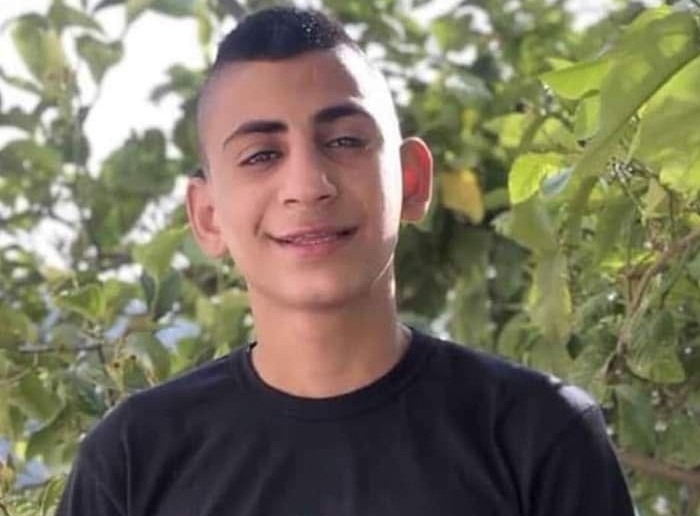استشهاد الفتى عمر خمور متأثراً بإصابته برصاص الاحتلال في مخيم الدهيشة