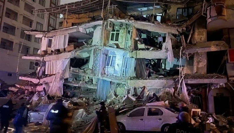 بالفيديو.. زلزال تركيا