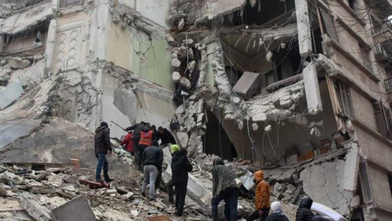 بعد الزلزال العنيف.. لبنان يستعد للمشاركة في عمليات الإنقاذ داخل سوريا