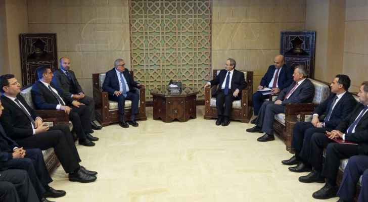 الوفد الوزاري اللبناني برئاسة بوحبيب التقى الرئيس الأسد في دمشق