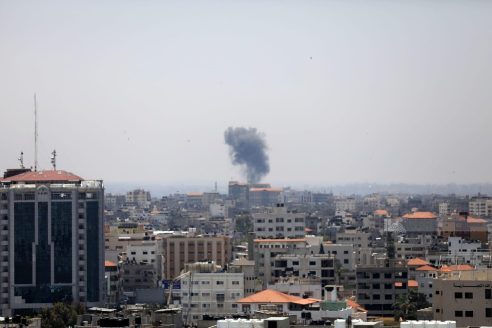 9 إصابات في سلسلة غارات لطيران الاحتلال على مواقع متفرقة في قطاع غزة