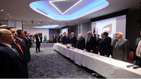 الرئيس عباس يلتقي بقيادات الجالية الفلسطينية في الولايات المتحدة