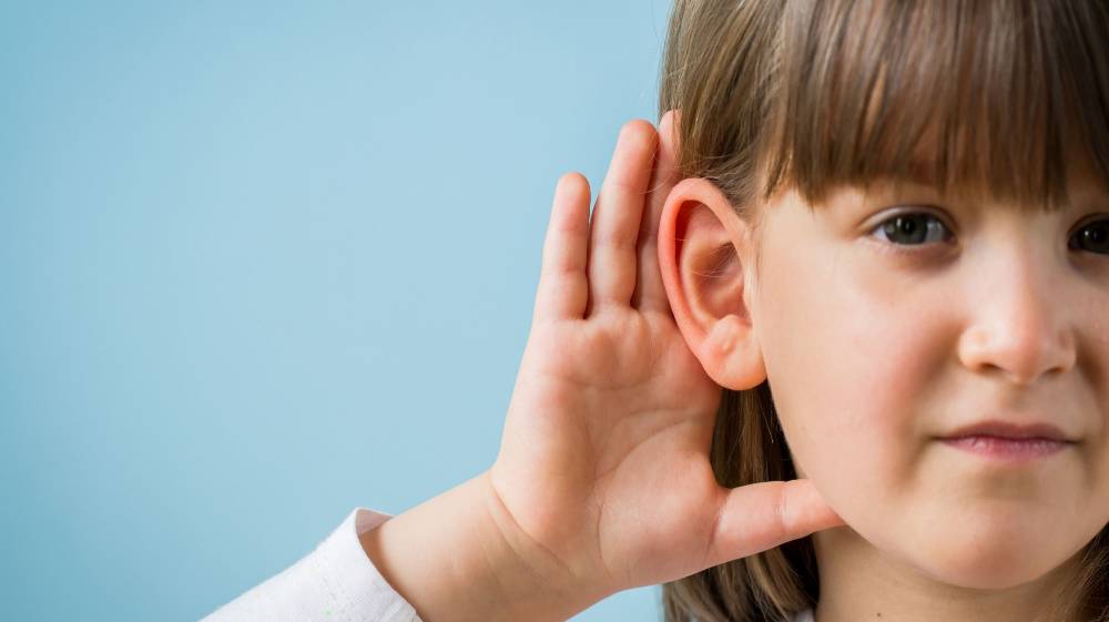ما هي أسباب ضعف السمع؟