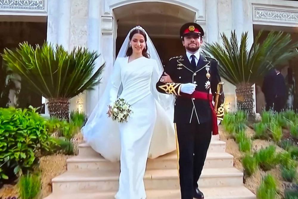 بالفيديو والصّور: مشاهد من زفاف ولي العهد الأردنيّ
