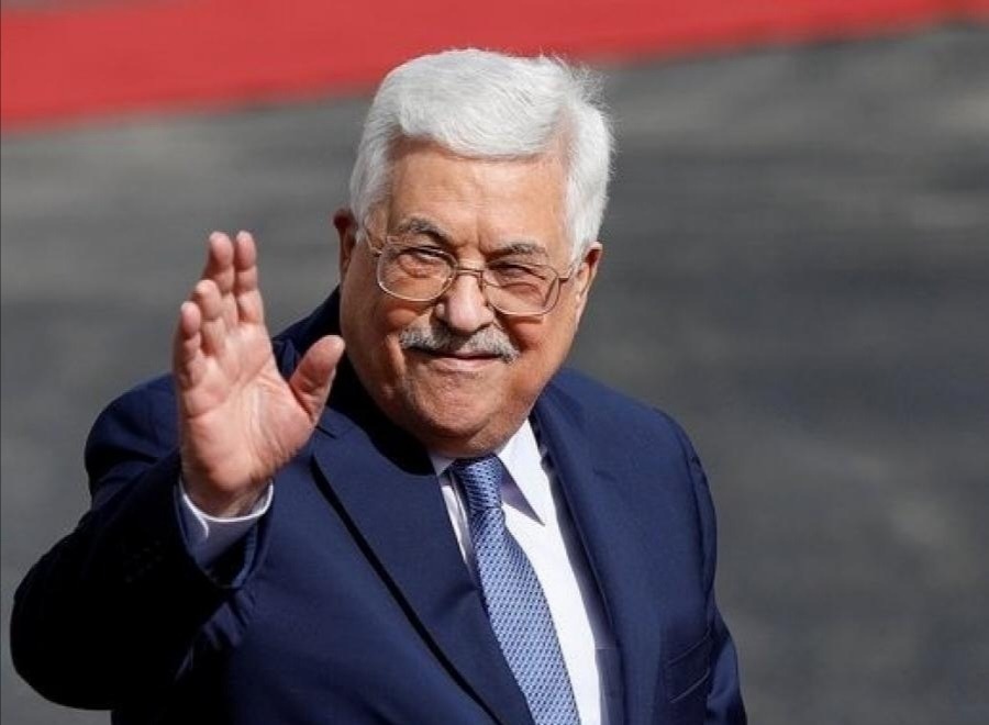 الرئيس عباس يصل مصر في زيارة رسمية