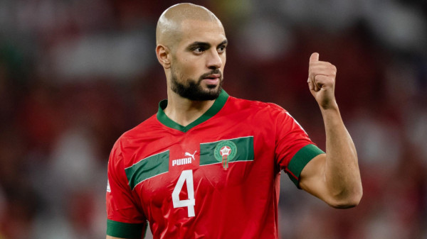 لاعب مغربي كبير ينضم لمانشستر يونايتد