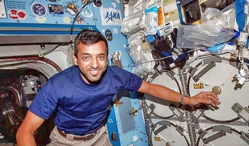 بعد 6 أشهر بالفضاء... عودة رائد الفضاء الإماراتي سلطان النيادي إلى الأرض اليوم