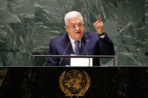 الرئيس عباس في الأمم المتحدة ردا على نتنياهو: واهمٌ من يظن أن السلام يمكن أن يتحقق دون حصول شعبنا على كامل حقوقه