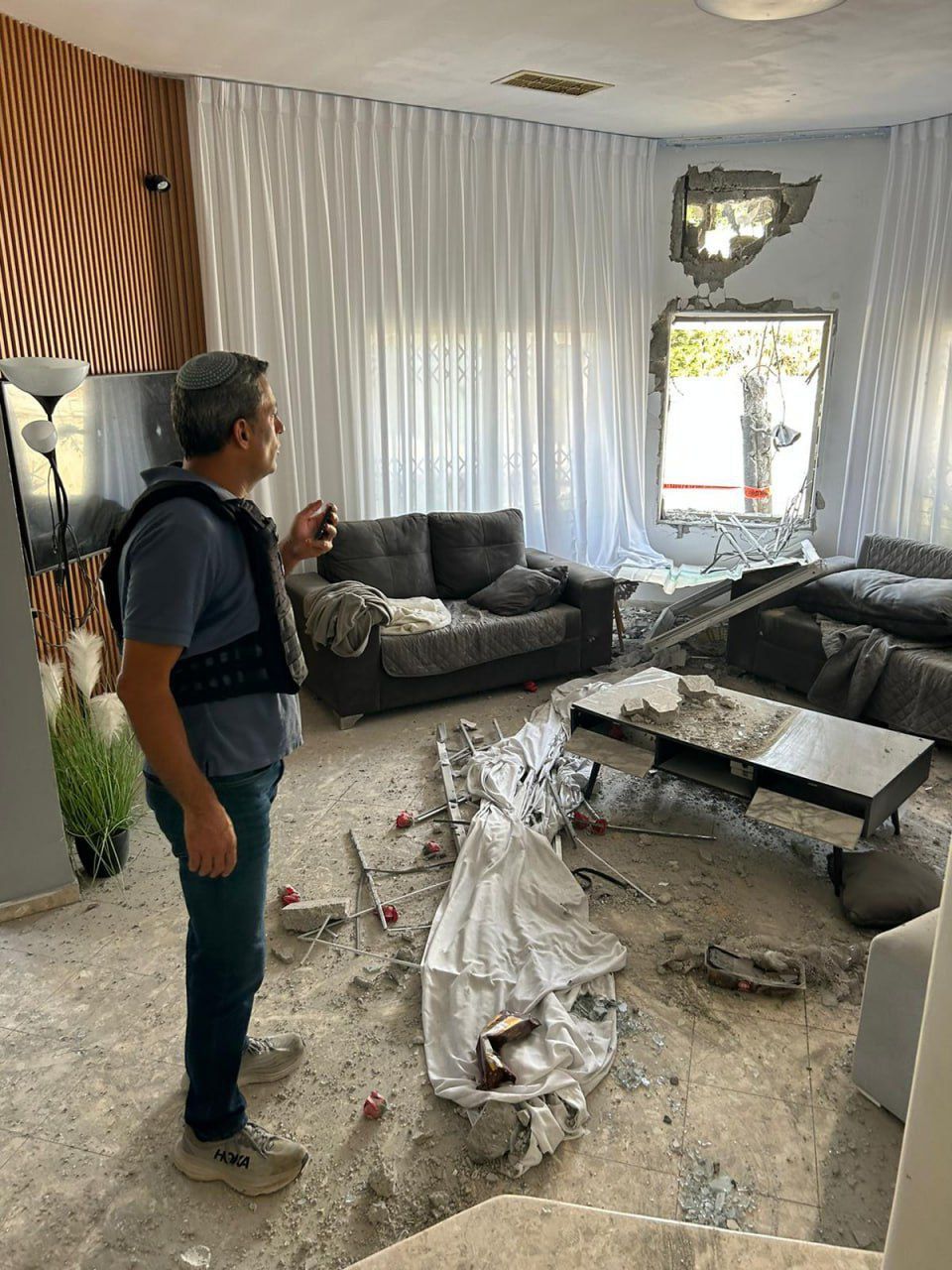 أضرار كبيرة في سديروت جراء الرشقة الصاروخية الأخيرة