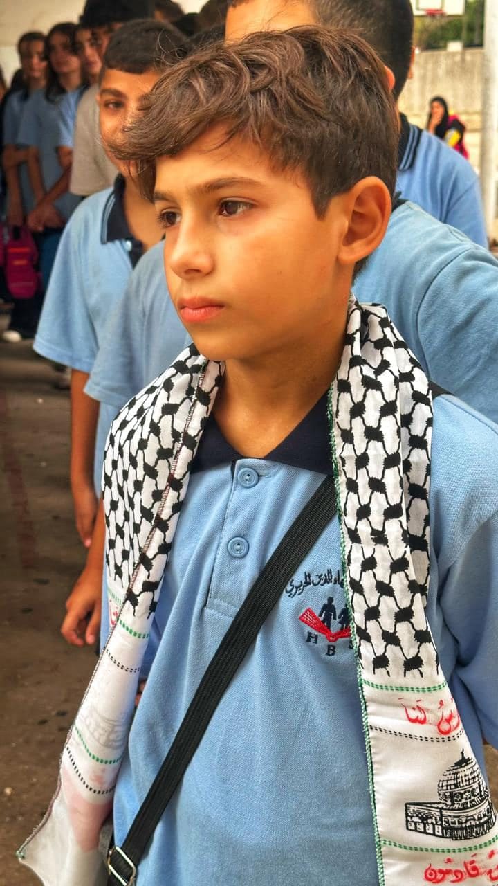 وقفة لـ"تلامذة مدرسة الحاج بهاء الدين الحريري" تضامناً مع "غزة الشهيدة المنتصرة"