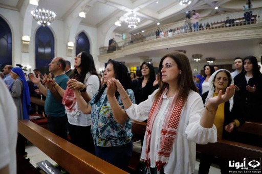 صلاة على ارواح الشهداء في غزة ومن اجل السلام من كنيسة القيامة وكافة كنائس الاراضي المقدسة